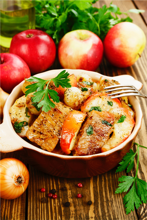 Pork and apples stew web crop