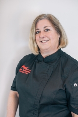 Chef Profile: Career Path Insights from Oona Settembre