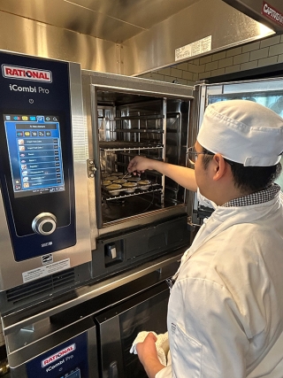 New Technology Series Kicks Off with Programmable Ovens